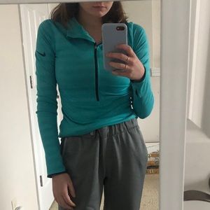 Nike pro quarter zip